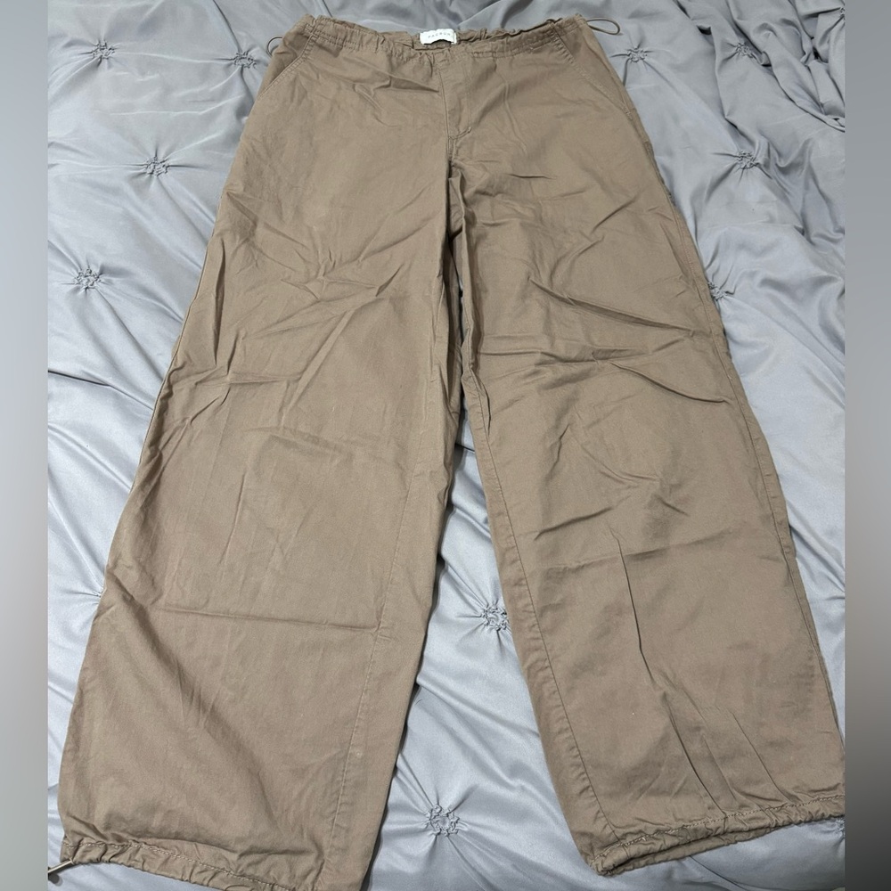 pacsun parachute pants brown